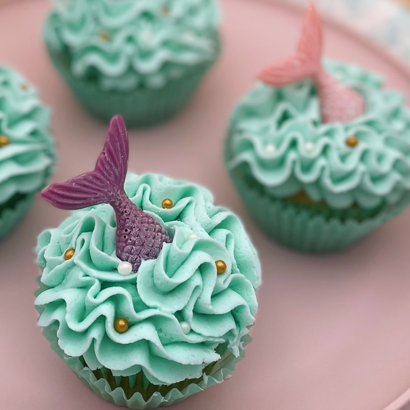 Luau Cupcakes