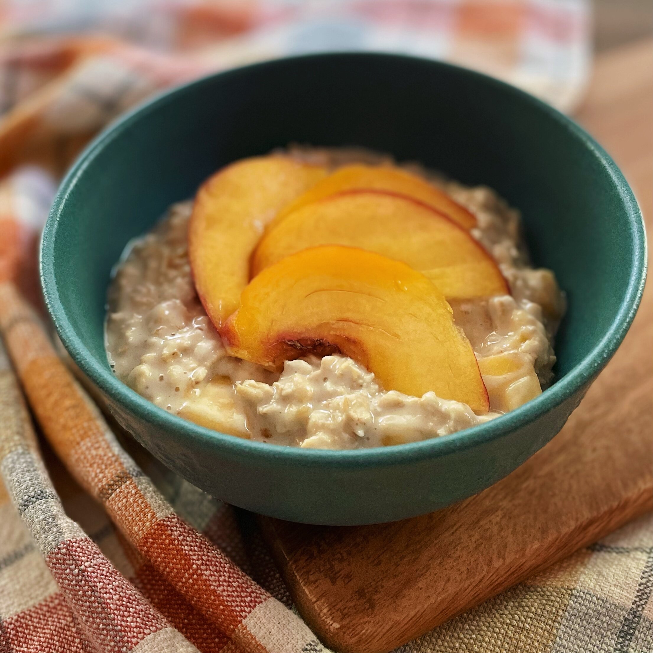 Peaches n’ Cream  Overnight Oats