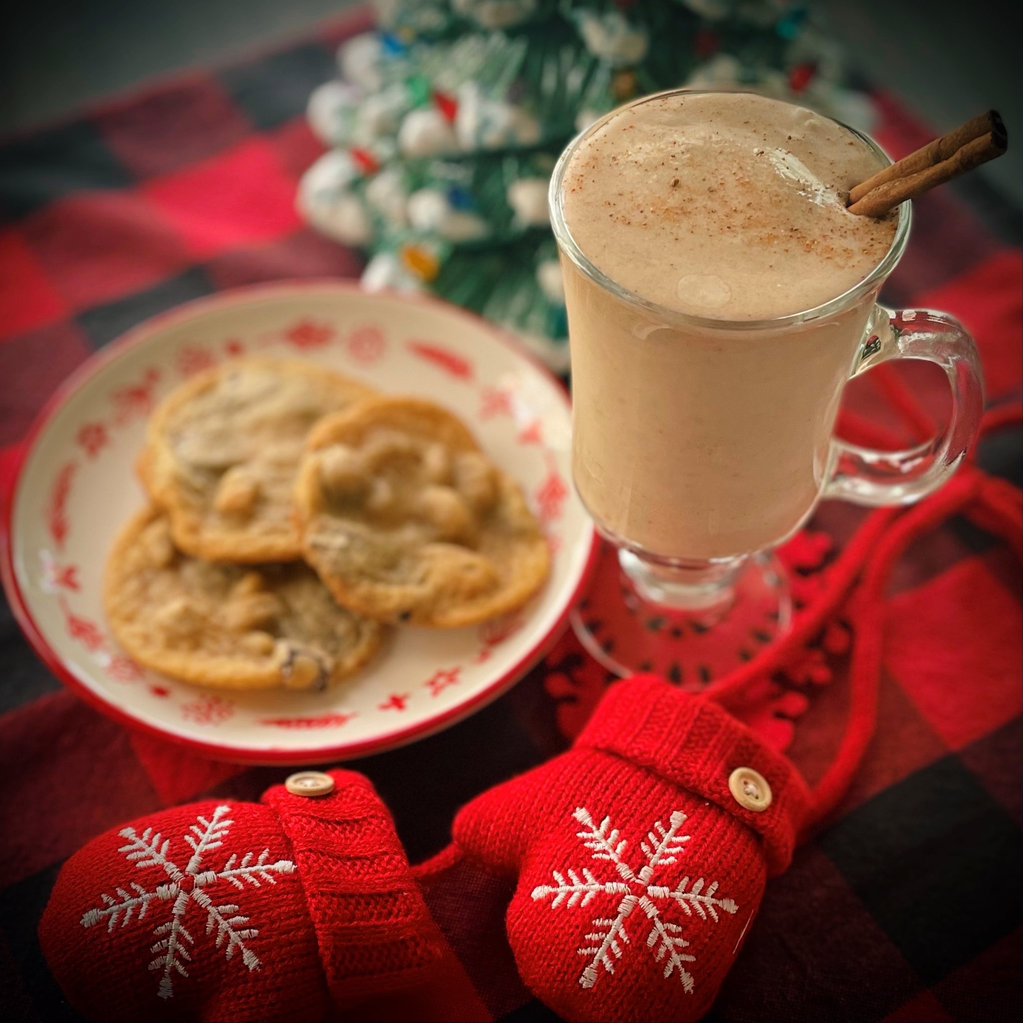 Healthier Eggnog Smoothie