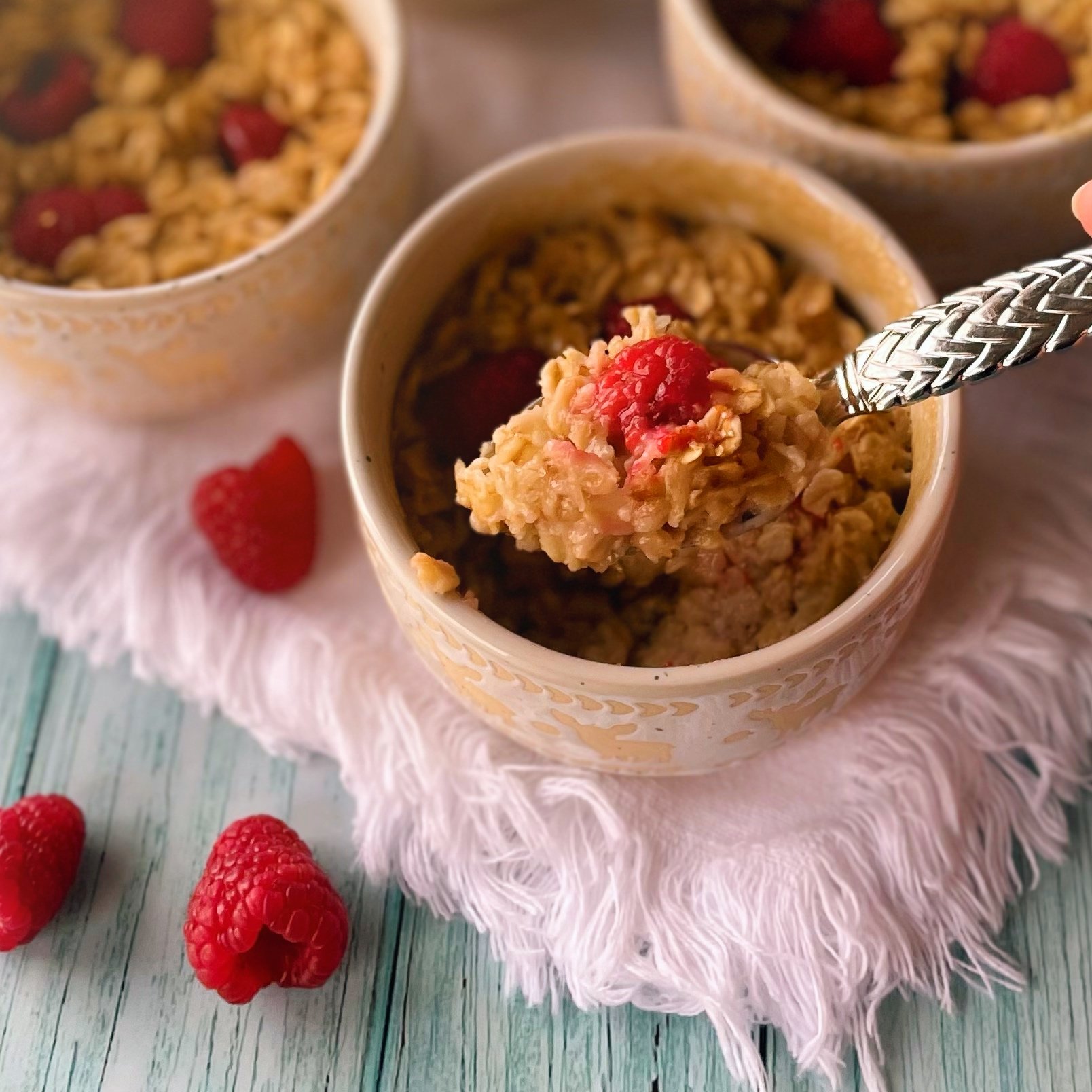 Raspberry Vanilla Baked Oats