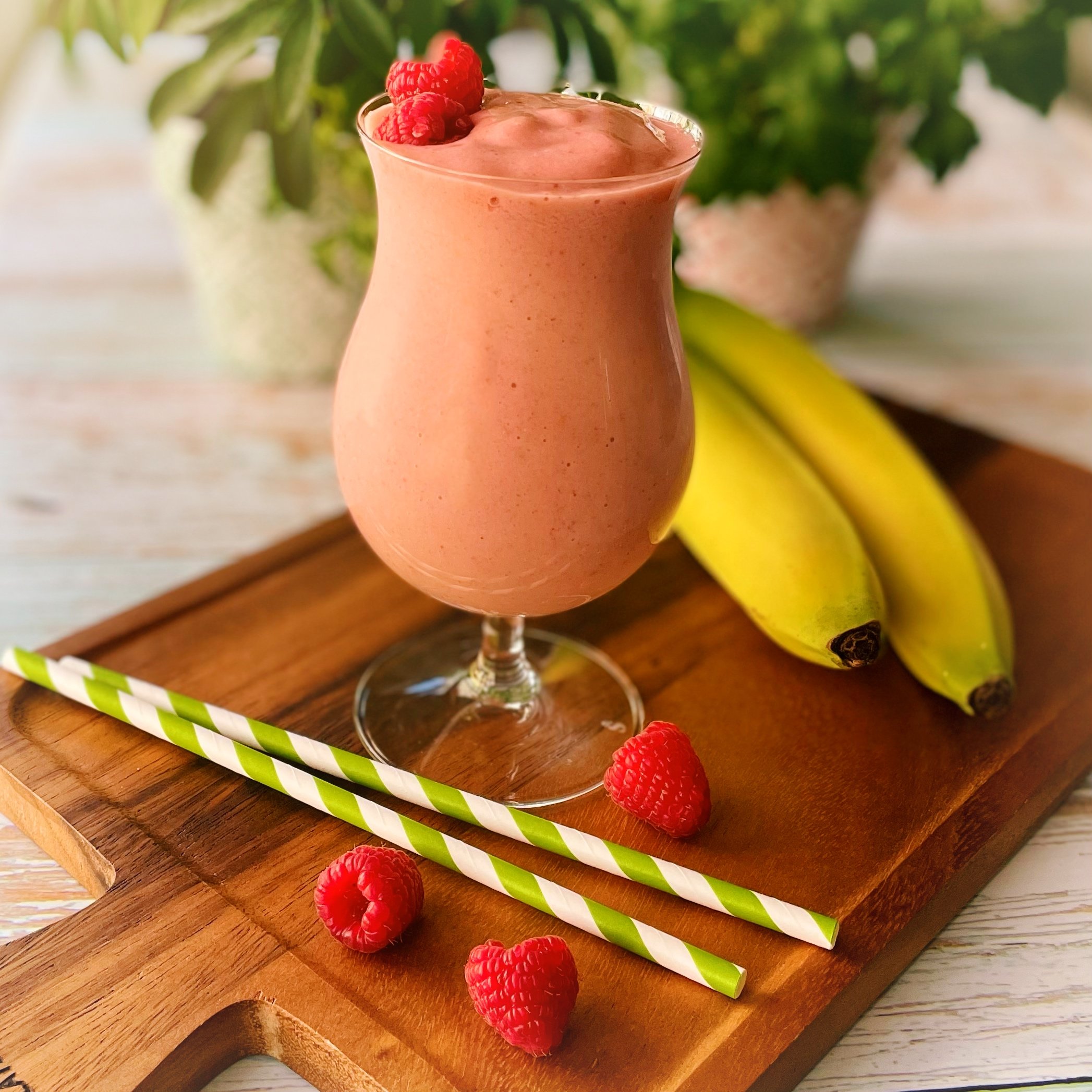 Raspberry Banana Smoothie