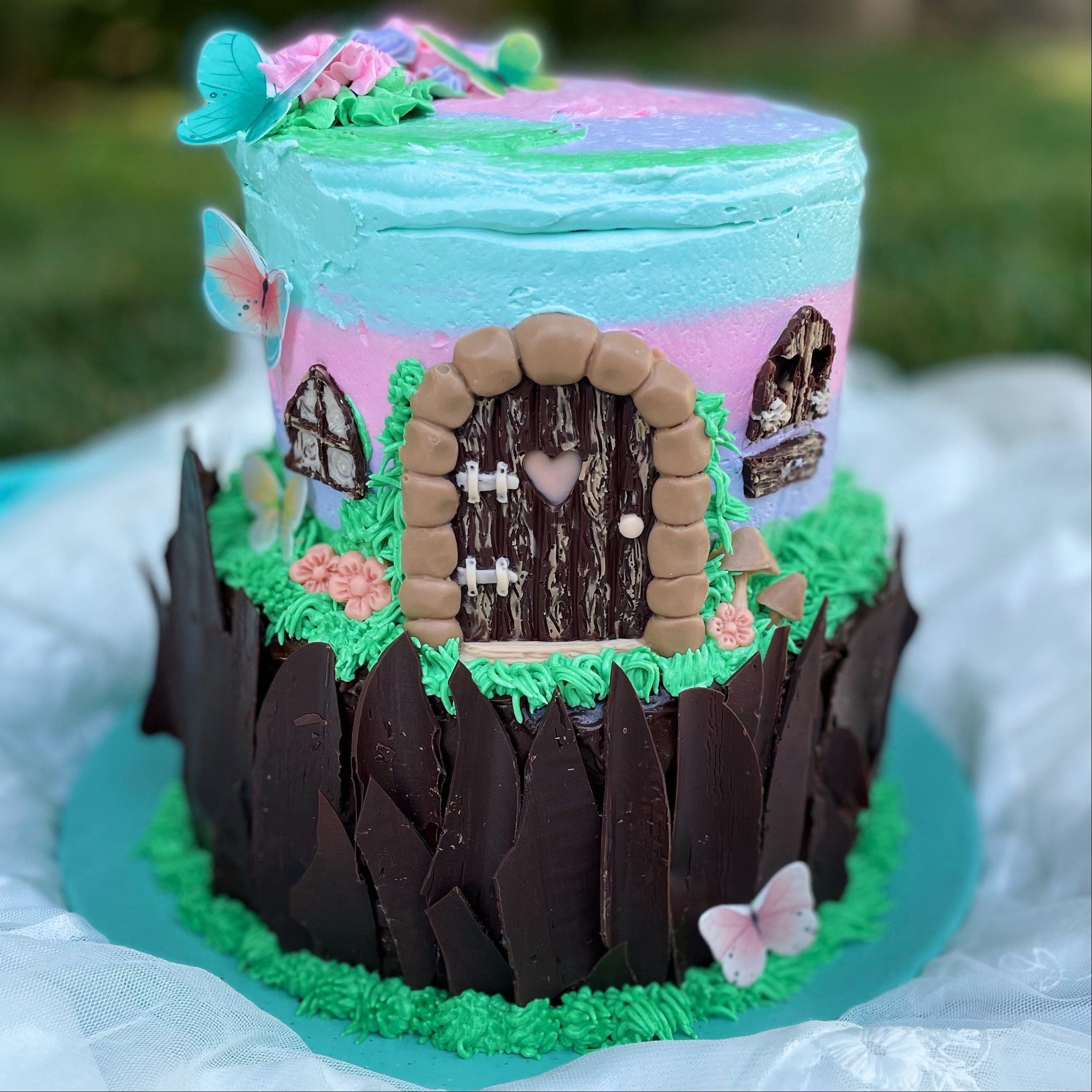 Fairy Tree Stump Cake