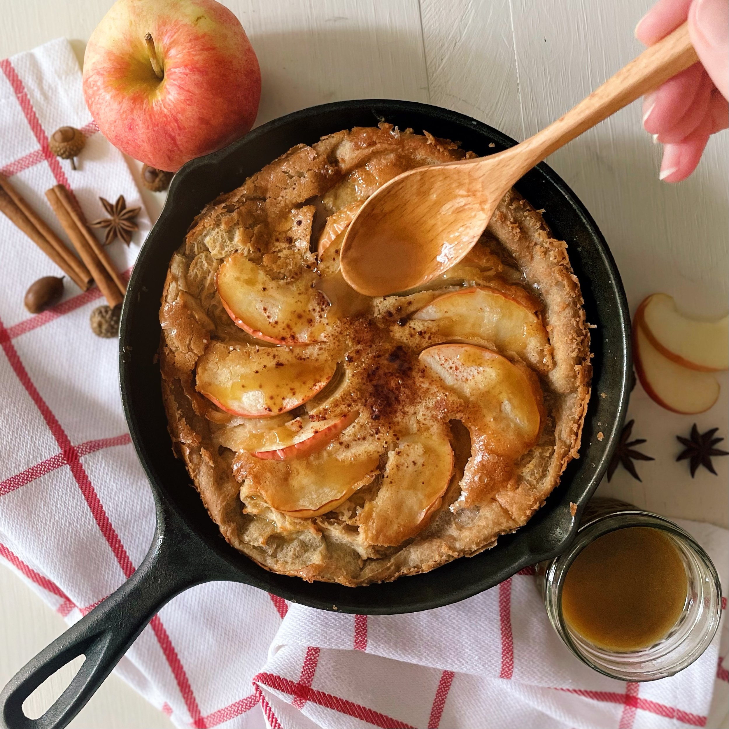 Caramel Apple Dutch Baby Pancake