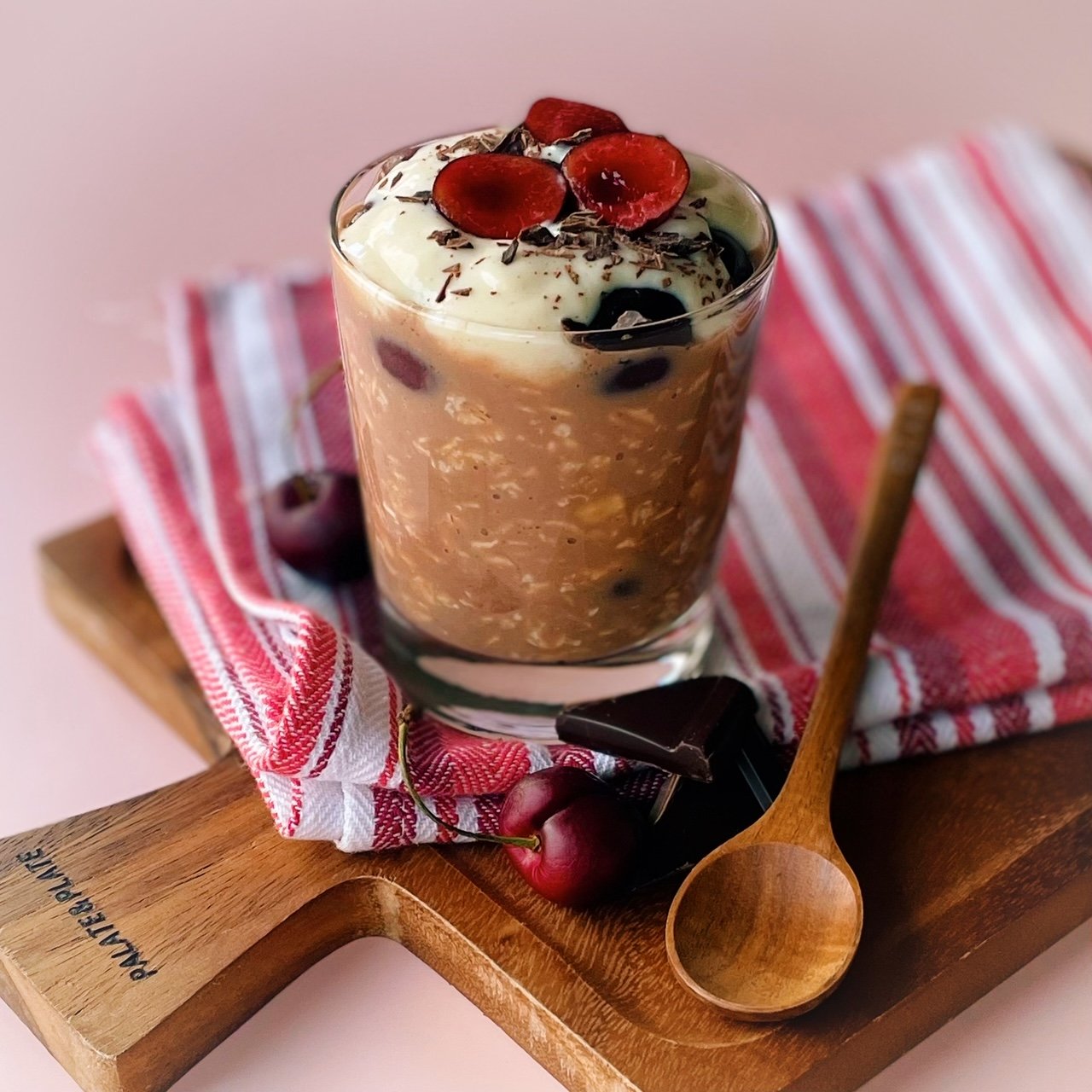 Chocolate Cherry Overnight Oats Breakfast