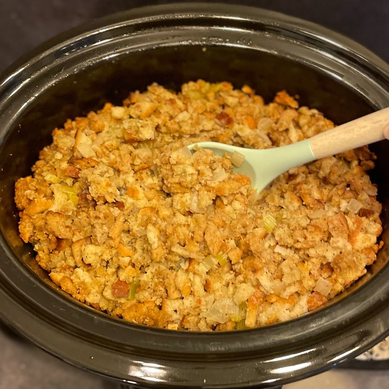 Easy Crockpot Stuffing