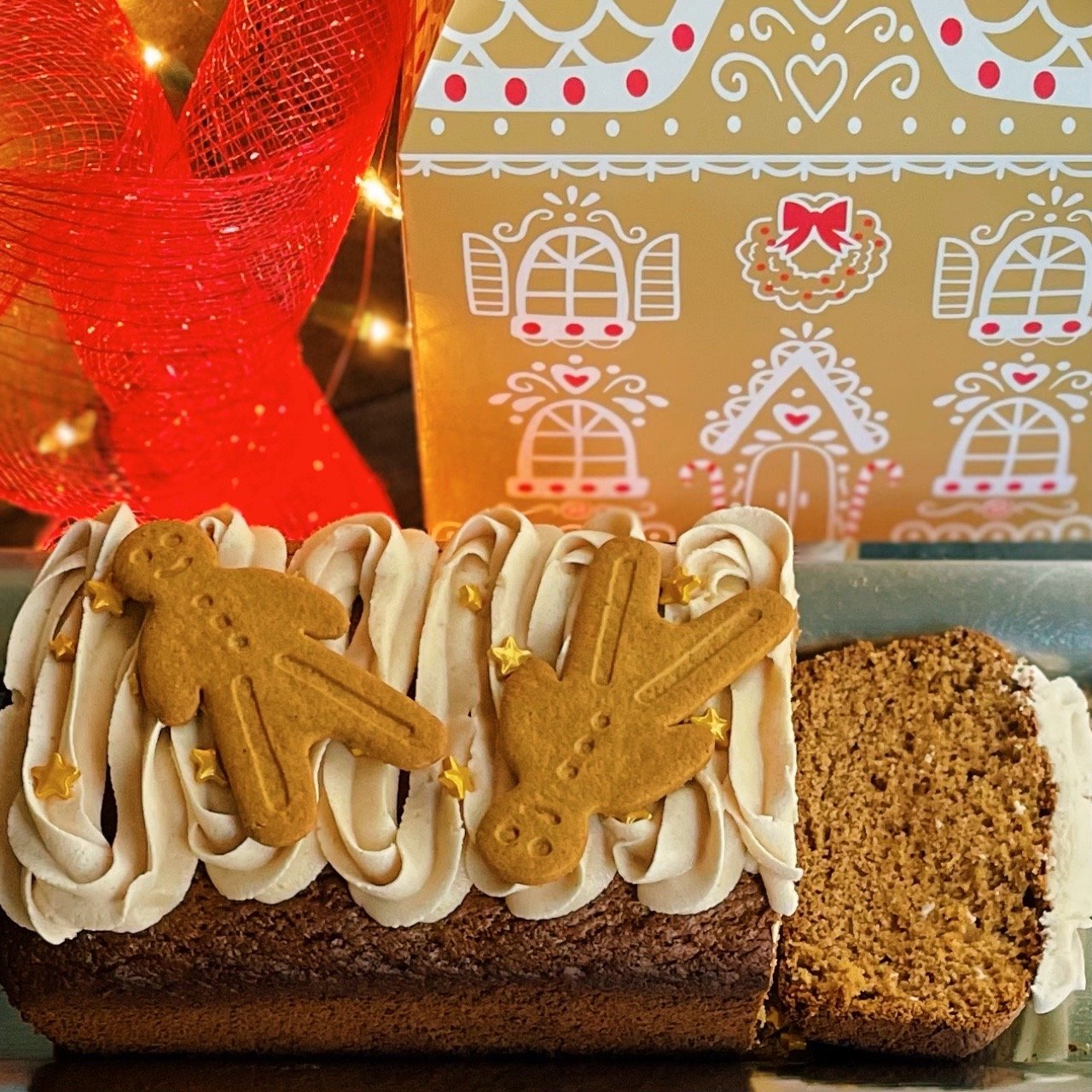 easy Christmas loaf cake in apple butter gingerbread flavor