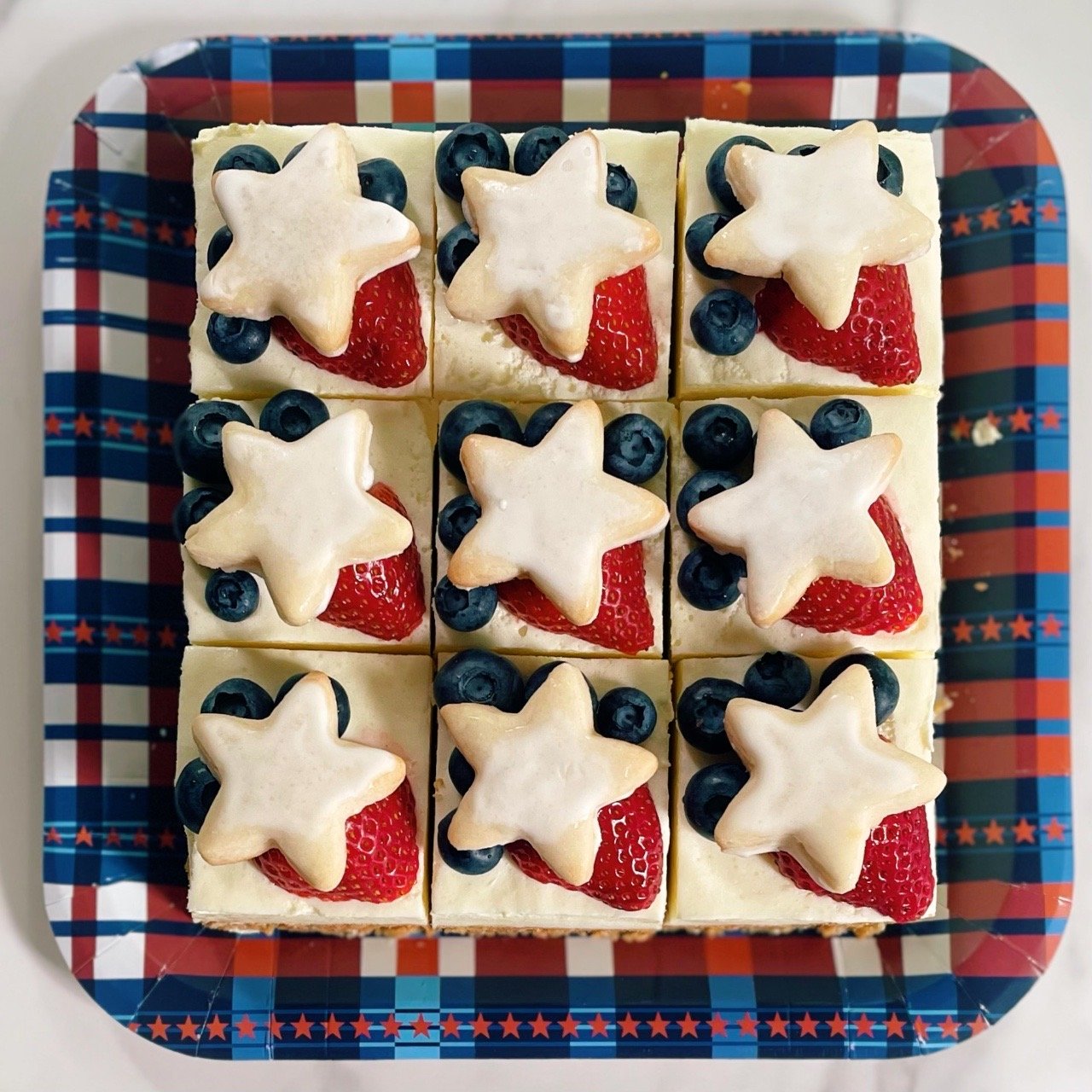 4th of july easy dessert idea for party no bake fluff bars with star shaped cookies.