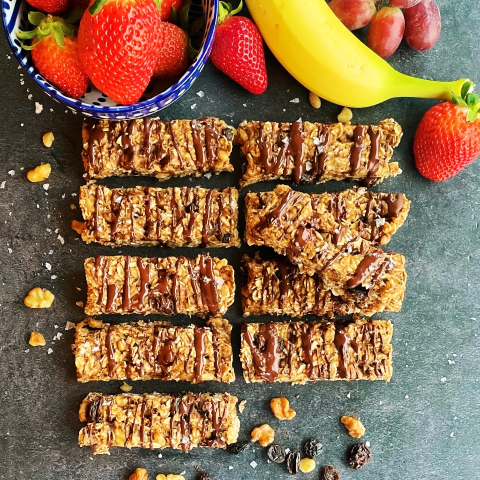 Homemade Banana Nut Granola Bars